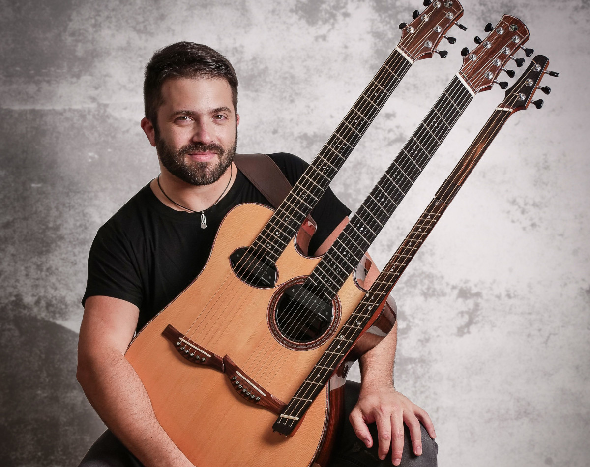 Luca Stricagnoli - Triple Neck